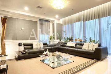 Senopati Suites for Sale 4 Br, 300 Sqm, Luxury Interior and Furniture, Direct Owner by On Site Agent - YANI LIM 08174969