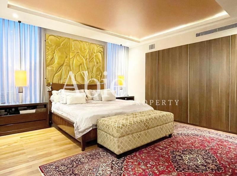 Senopati Suites for Sale 4 Br, 300 Sqm, Luxury Interior and Furniture, Direct Owner by On Site Agent - YANI LIM 08174969