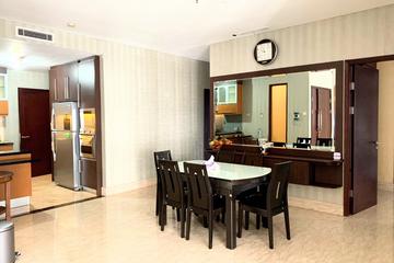 Capital Residence At Scbd, 3 Br, 170 Sqm, Nice Furniture, Direct Owner, Get Best Deal Yani Lim 08174969303