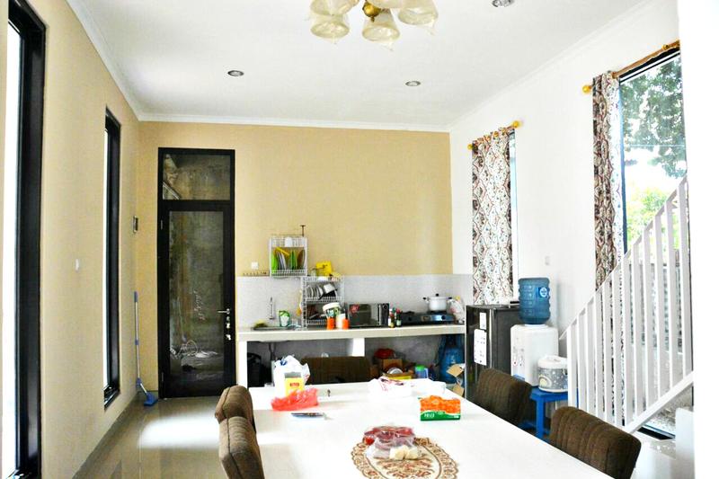 BU Dijual Rumah di Megapolitan Cinere - 4 Kamar Tidur