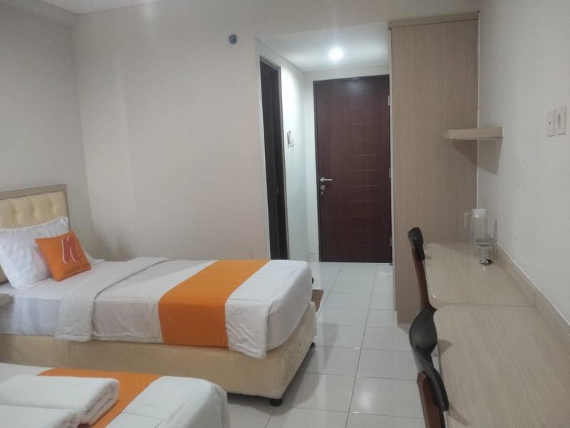 Sewa Apartemen Bulanan Elvis Tower Jababeka Cikarang Tipe Studio Full Furnished