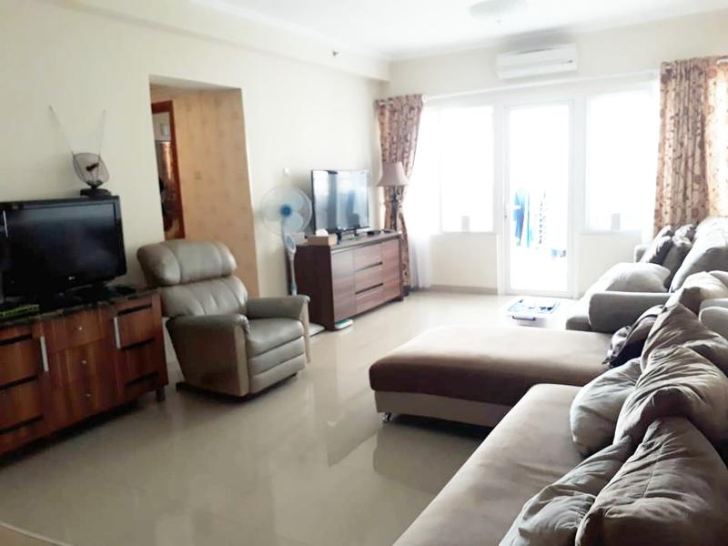 Jual Murah BU Apartemen Grand Palace Kemayoran Jakarta Pusat - 3 BR Full Furnished