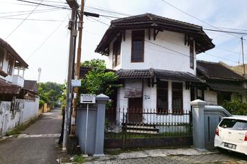 Dijual Rumah 9 Kamar Tidur di Tengah Kota Yogyakarta - Daerah Baciro Gondokusuman