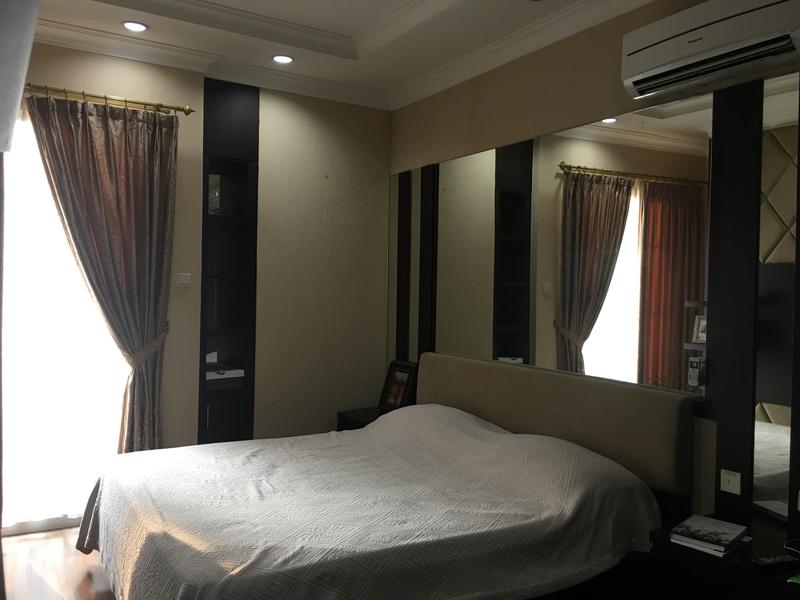  Kamar tidur utama
