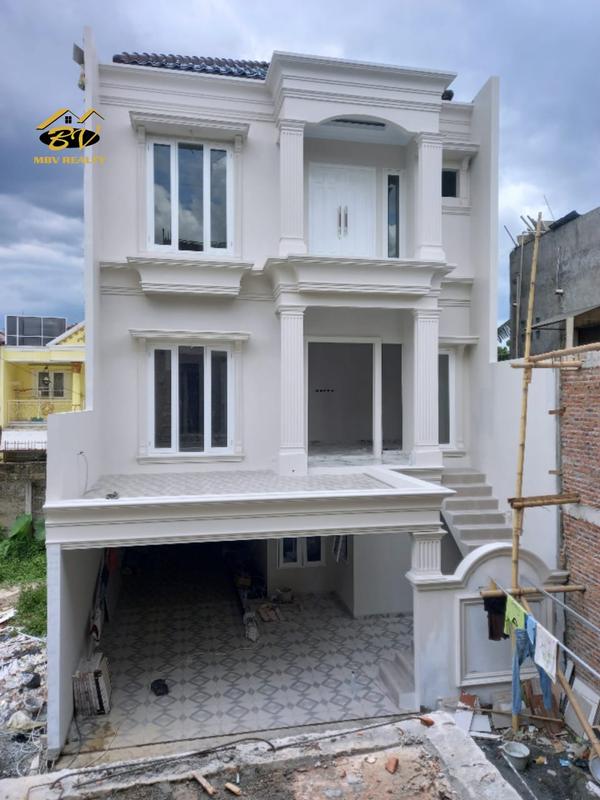 Jual Townhouse Exclusive 3 Lantai di Pinggir Jalan Utama Area Premium Jagakarsa Jakarta Selatan