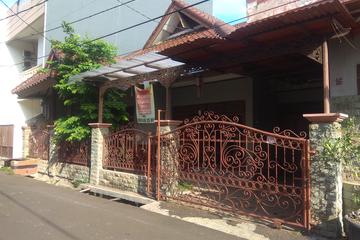 Dijual Rumah Lama di Kayu Putih 9 Pulogadung Jakarta Timur - Luas Tanah 168 m2, SHM