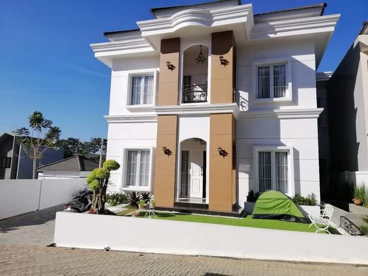 Dijual Rumah Mewah dan Desain Unik di Lembang - Sudah SHM - Cluster Pesona Lembang
