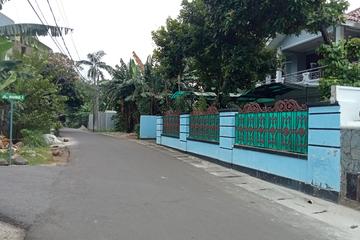 Dijual Rumah Asli Betawi Strategis di Kavling Kowilhan Setu Cipayung Jakarta Timur