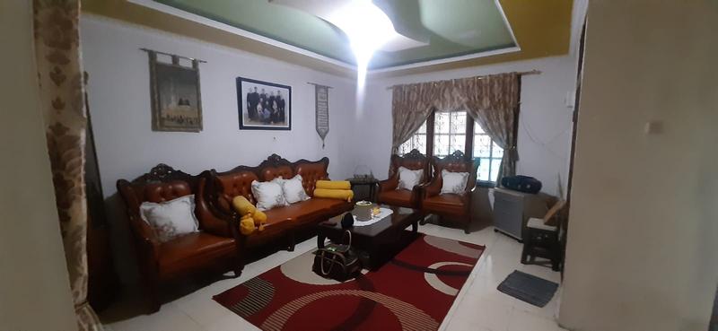 Jual Rumah Full Funished di Pusat Kota Cirebon - Perumnas Burung