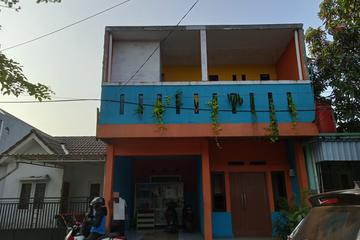 Dijual Cepat Rumah Milik Pribadi 2 Lantai di Perumahan Talaga Bestari Tangerang - 3 Kamar Tidur