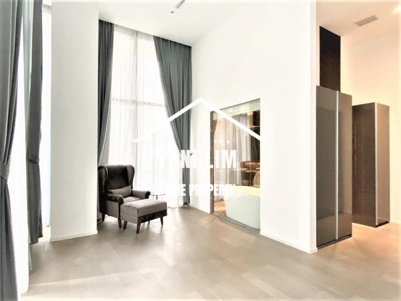 Senopati Suites at SCBD for Sale 3 BR, 298 sqm, Best View, Direct Owner - YANI LIM 08174969303