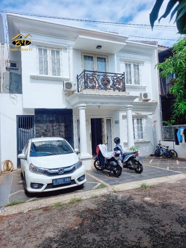 Jual Cepat Rumah Secondary Terawat Cluster Pinggir Jalan Utama Jagakarsa Jakarta Selatan