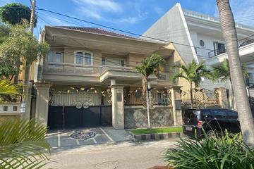 Jual Rumah Mewah di Jalan Dharmahusada Mas Kota Surabaya