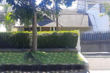 Jual Rumah 2 Lantai di Sukajadi Bandung - LT 440m2, LB 348m2