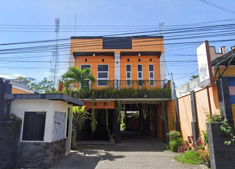 Jual Rumah dan Kantor Strategis di Sumber Pancur Kediri - LT 3410 m2, LB 1566 m2