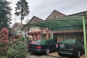 Tampak depan