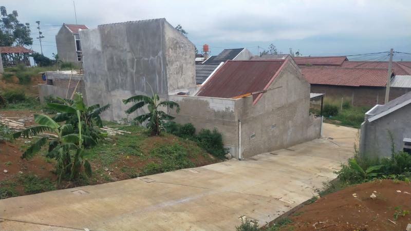 Jual Tanah Kavling Siap Bangun View Pegunungan dan Mesjid Aljabar di Jalan Cikoneng 3, Cileunyi, Bandung