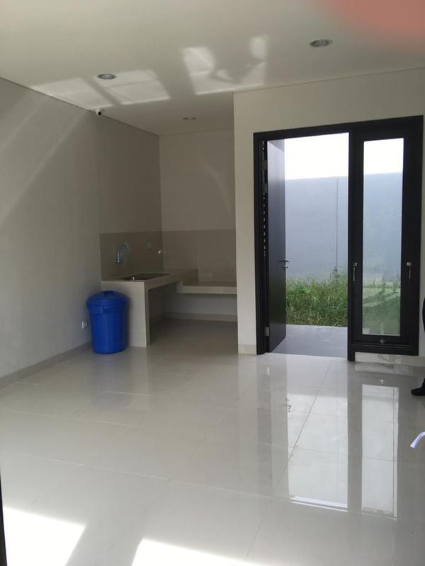 Dijual Rumah Hoek Cluster Eminent BSD - 3 Kamar Tidur | LT 102 m2 | LB 84 m2