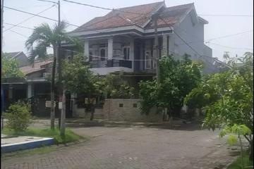 Jual Rumah di Jalan Delta Marina Perumahan Delta Sari Baru Sidoarjo - LT 176 m2 | LB 250 m2