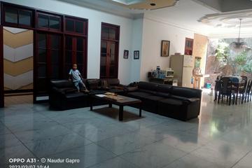Jual Rumah di Panglima Polim, Kebayoran Baru, Jakarta Selatan - LT 393 m2 | LB 400 m2 | KT 5+1