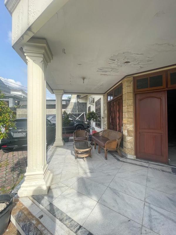 Jual Rumah Kos Kosan Mewah di  Mampang Prapatan Tegal Parang Jakarta Selatan - LT 533 m2 | LB 315 m2 | 2 Lantai
