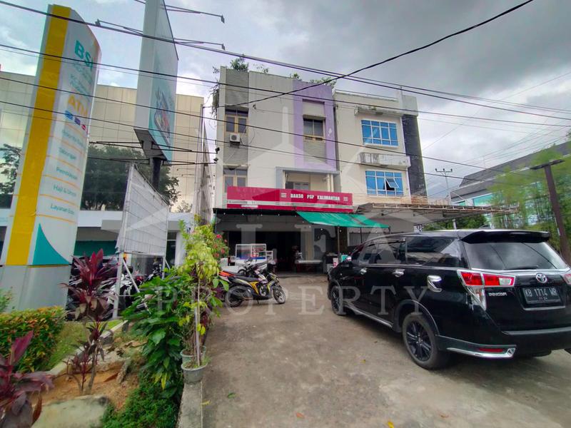 Alfa Property - Dijual Ruko 3.5 Lantai Strategis di Jl. Sultan Abdurrahman Pontianak - LT 192 m2 | LB 289 m2