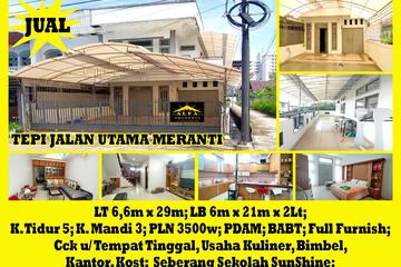Alfa Property - Dijual Rumah di Jalan Meranti Kota Pontianak -  2 Lantai, 5 Kamar Tidur, LT 192m2, LB 252m2
