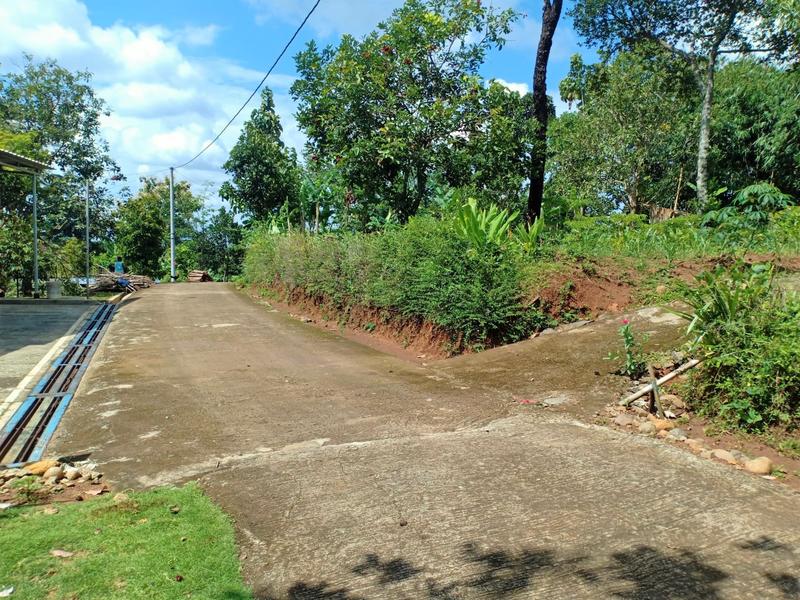 Dijual Tanah SHM 600m2 Hanya 200 Juta di Mojogedang Karanganyar