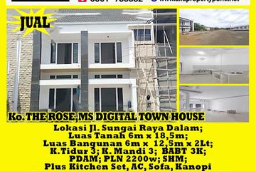 Alfa Property - Dijual Rumah di Komplek The Rose MS Digital Town House Pontianak - 2 Lantai, 3 Kamar Tidur, LT 111m2, LB 150m2