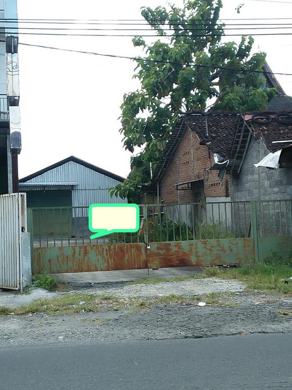 Disewakan Gudang dalam Ringroad Jalan Depan Lebar Strategis di Bangunharjo, Sewon, Bantul - LT 450 m2, LB 300 m2