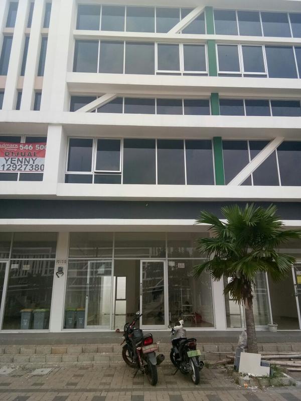 Dijual Cepat Ruko 3 Lantai di Grand Boulevard Citra Raya Cikupa Pasar Kemis  Tangerang