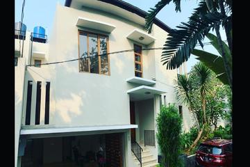 Rent Lovely House At Kemang Selatan Jakarta Selatan