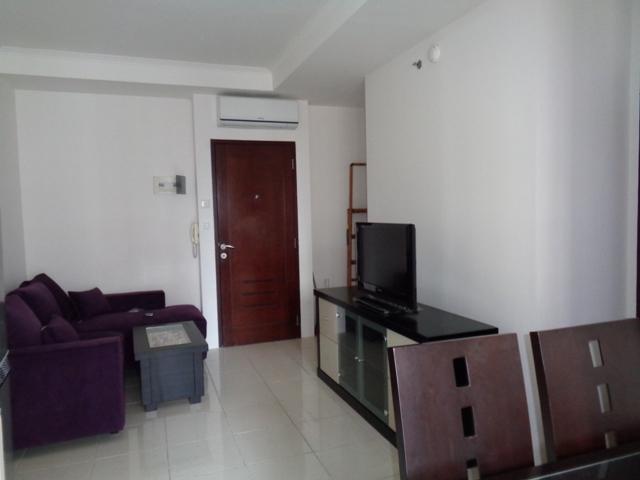 Jual Apartemen Mediterania Garden Residence 2 Tanjung Duren, 2 Kamar Luas 42 m2 Full Furnish