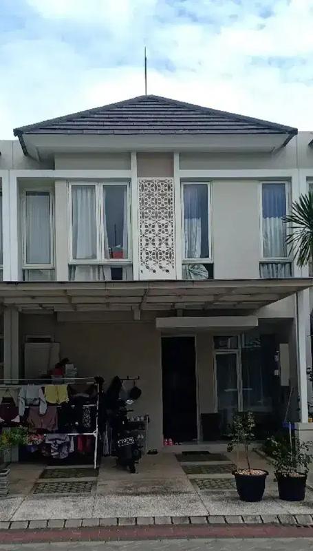 Jual Rumah Minimalis Siap Huni di Pakuwon City, Suvadiva, Grand Island, Surabaya Timur