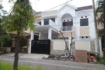 Jual Rumah Bagus Murah di Perumahan Wiguna Tengah Regency Surabaya