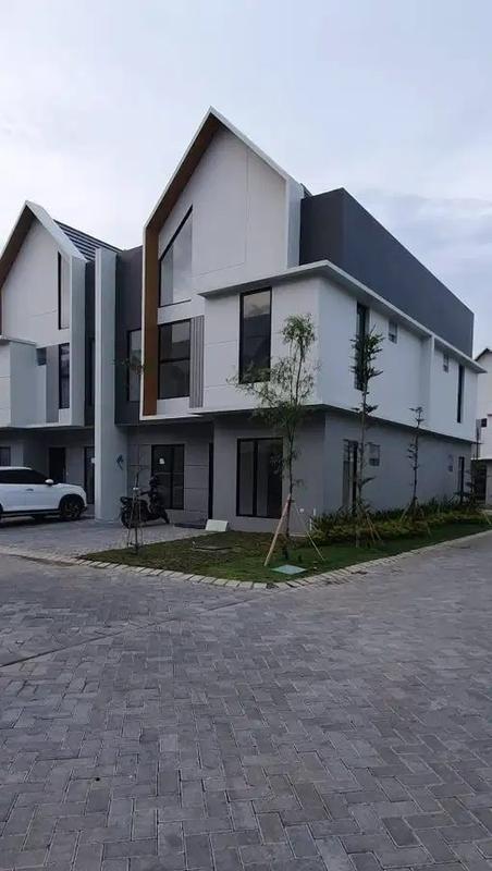 Jual Rumah Baru Hook di Perumahan Eastern Park Residence Surabaya