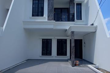 Dijual Rumah Modern Minimalis 2,5 Lantai Plus Rooftop di Jagakarsa Jakarta Selatan
