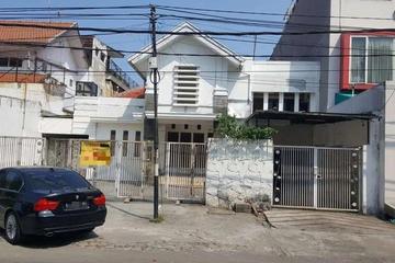 Sewa Rumah Cocok Tempat Usaha dan Kost di Tenggilis Mejoyo Surabaya - 12 Kamar Tidur