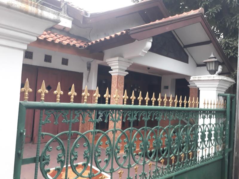Dijual Rumah Murah 2 Lantai Lokasi Strategis di Kramatjati Jakarta Timur
