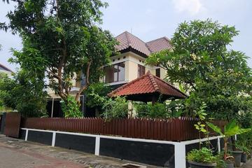Sewa Rumah Mewah di Perumahan The Gayungsari Surabaya