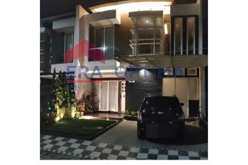 Jual Rumah Gratis Mobil di Perumahan Residence One BSD City Cluster Jade - Tangerang Selatan