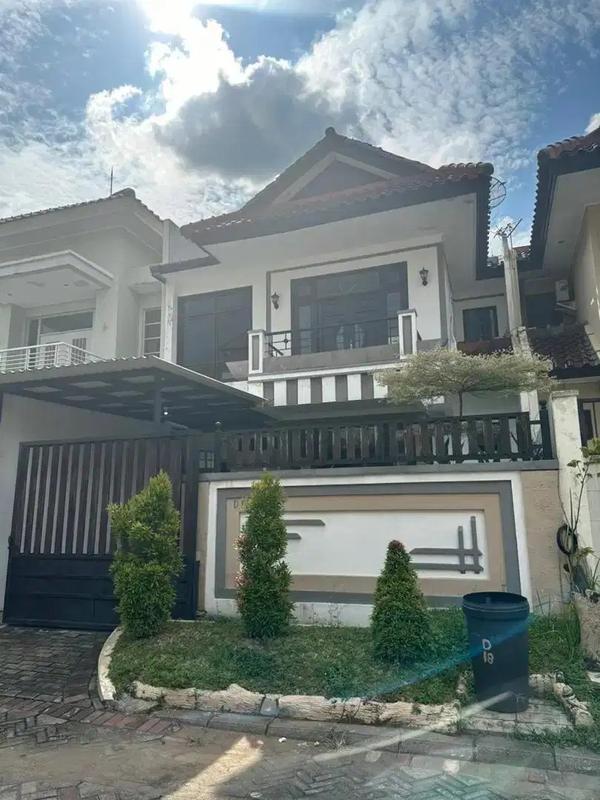 Jual Rumah 2 Lantai di Villa Bukit Mas Cluster Jepang, Dukuh Pakis, Surabaya