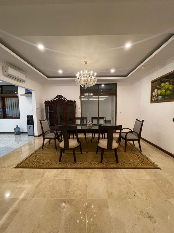 Jual Rumah Mewah di Permata Hijau Jakarta Selatan - 5+3 Kamar Tidur, Luas Tanah 660m2, Luas Bangunan 850m2