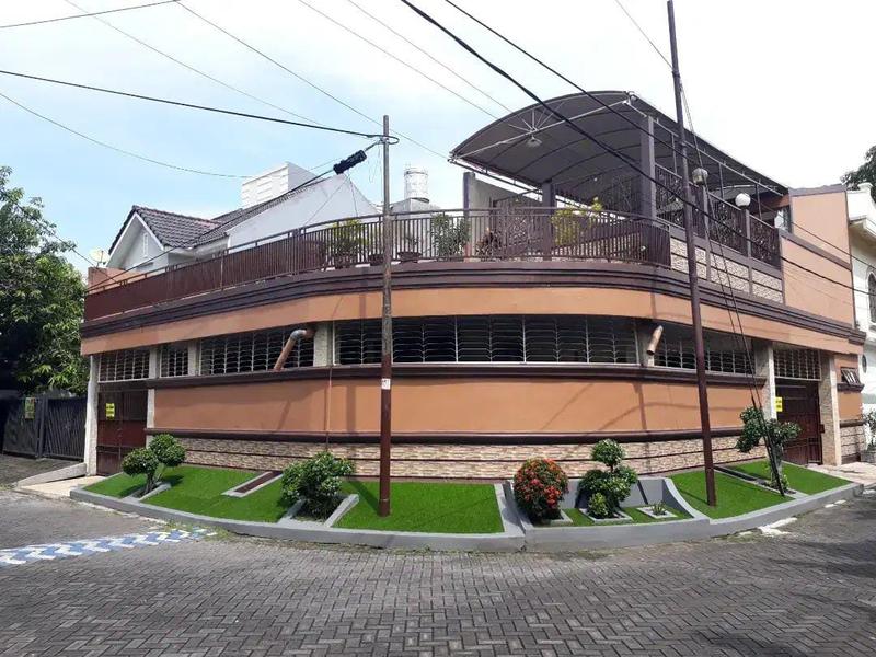 Jual Rumah Pojok 2 Lantai Siap Huni di Bendul Merisi Selatan Surabaya 