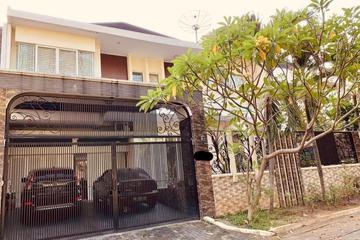 Jual Rumah 2 Lantai Sangat Mewah di Bukit Golf Citraland Surabaya
