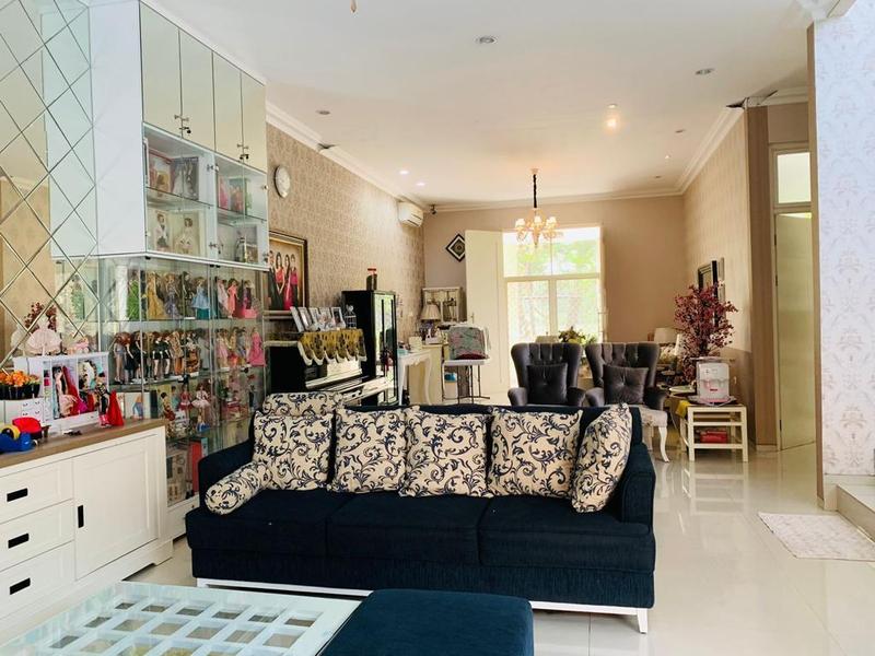 Jual Rumah 2 Lantai Sangat Mewah di Bukit Golf Citraland Surabaya