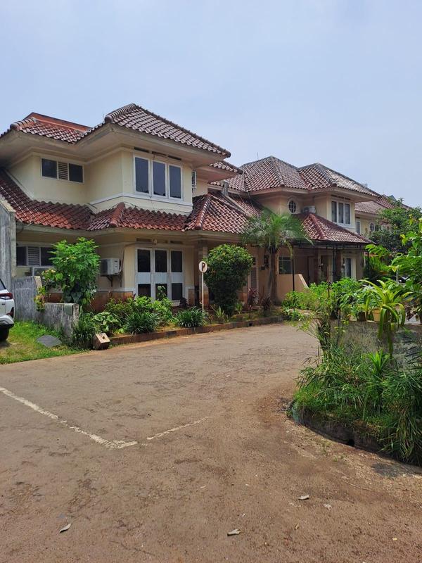 Jual Harga Obral 8 Unit Rumah Cocok untuk Investasi di Jalan Wijaya Timur, Kebayoran Baru, Jakarta Selatan