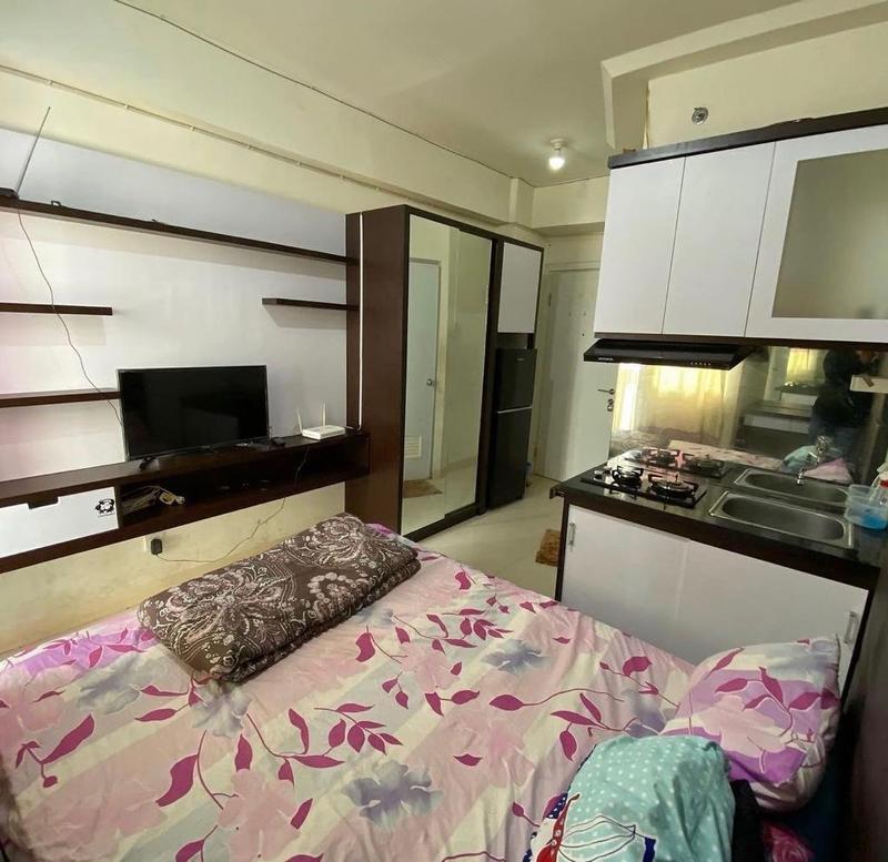 Sewa Apartemen Tahunan The Green Pramuka City Tower Fagio Type Studio Furnished