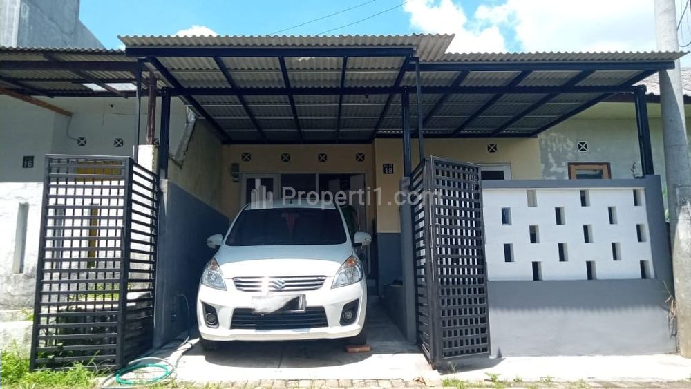 Dikontrakkan Rumah Mungil di Kedungkandang Malang, dekat Kampus UNM 2 Gribig - Kamar Tidur 2
