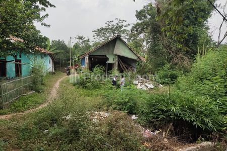 Tanah Dijual untuk Usaha Kios dan Gudang Pinggir Jalan Syeh Quro Lemahabang Karawang